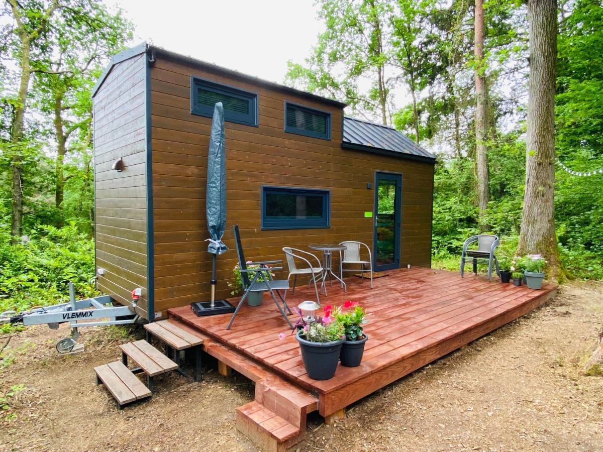 La Tiny House De Nanou Pensionat Rochefort Eksteriør billede