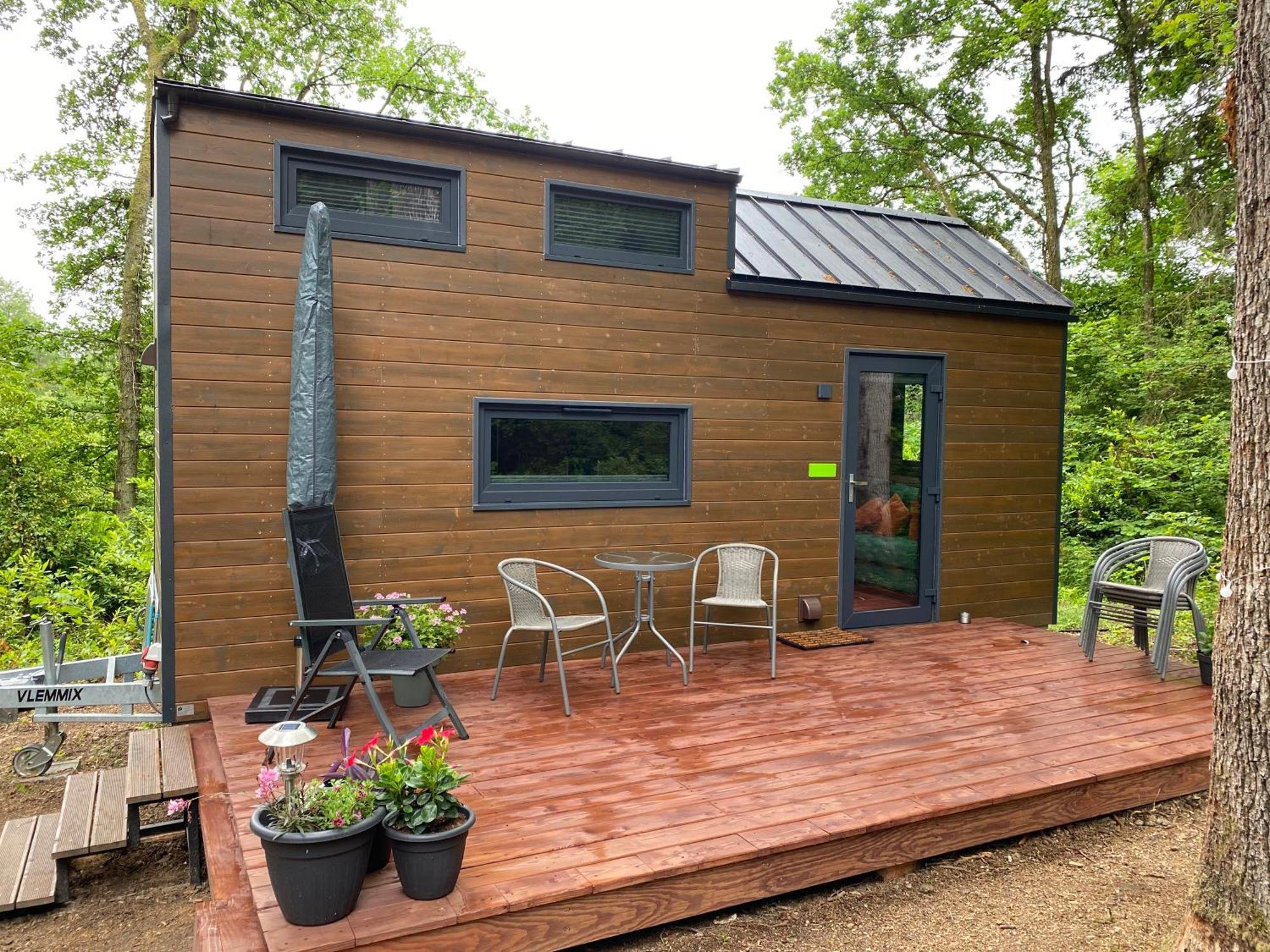La Tiny House De Nanou Pensionat Rochefort Eksteriør billede